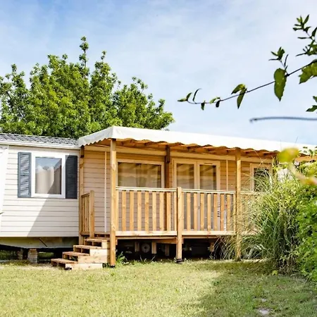 Mobile Ouireves 513 Facing The Mediterranean Holiday home Lattes
